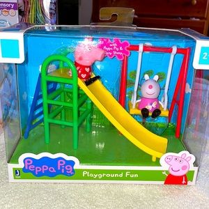 Peppa Pig playground fun
